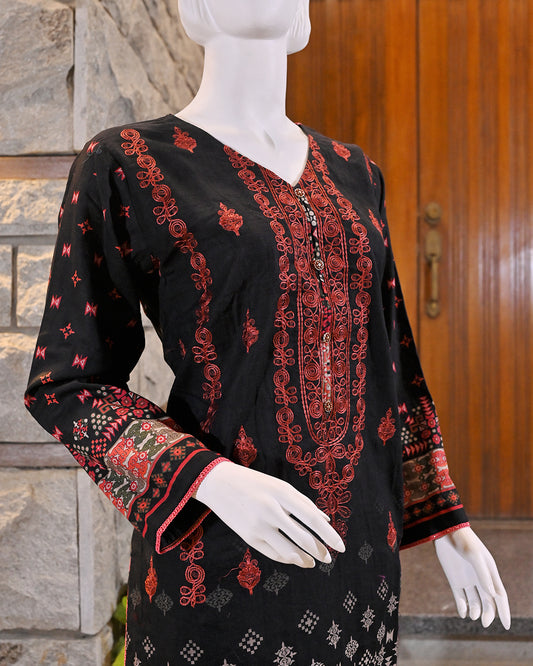 3-Piece Suit | Embroidered & digitally printed Khaddar | Readymade