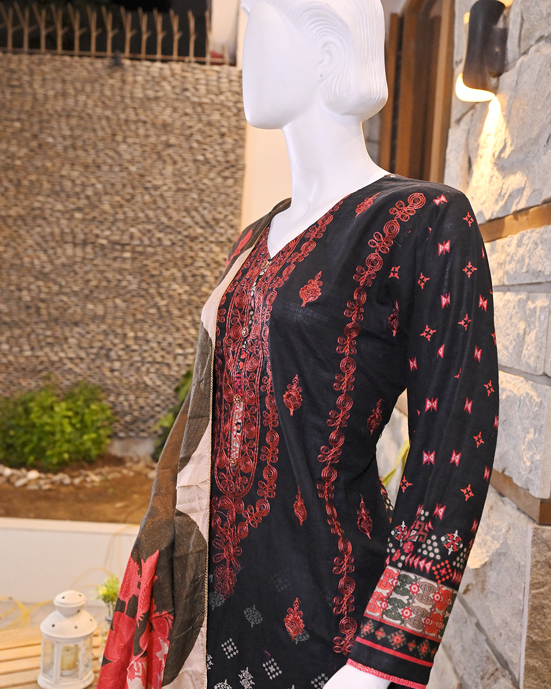 3-Piece Suit | Embroidered & digitally printed Khaddar | Readymade
