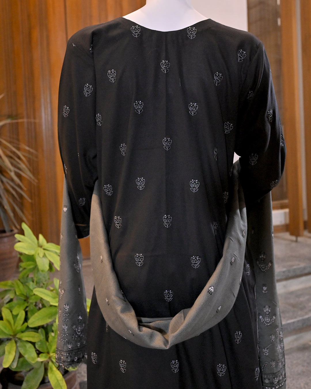 Black 3-Piece Suit | Embroidered Dhanak Shirt | Readymade