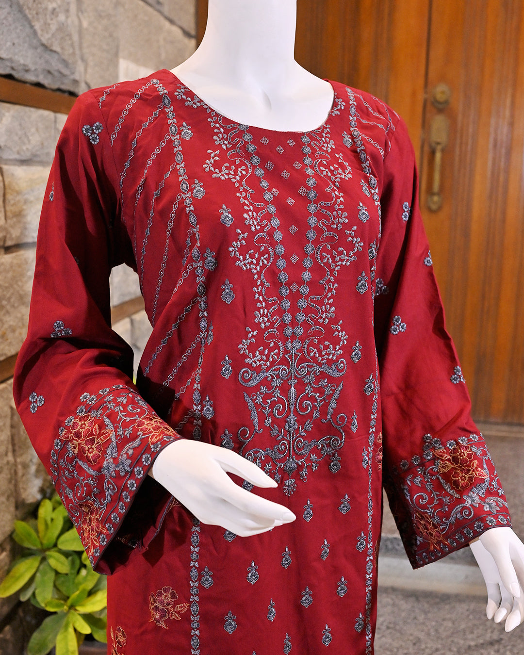 3-Piece Suit | Embroidered Dhanak shirt | Readymade