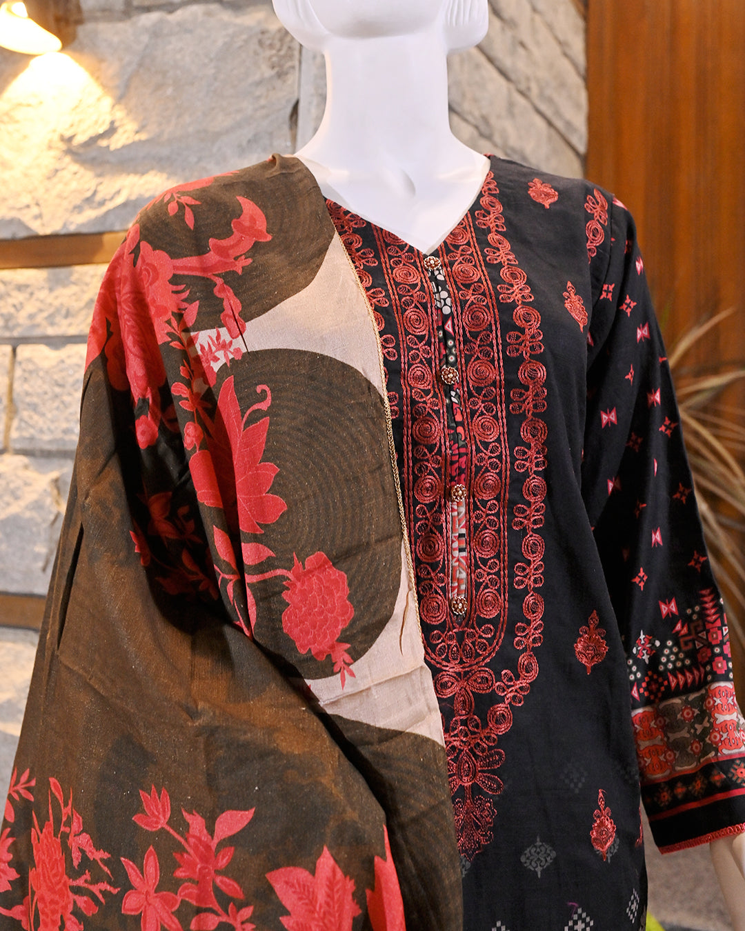 3-Piece Suit | Embroidered & digitally printed Khaddar | Readymade