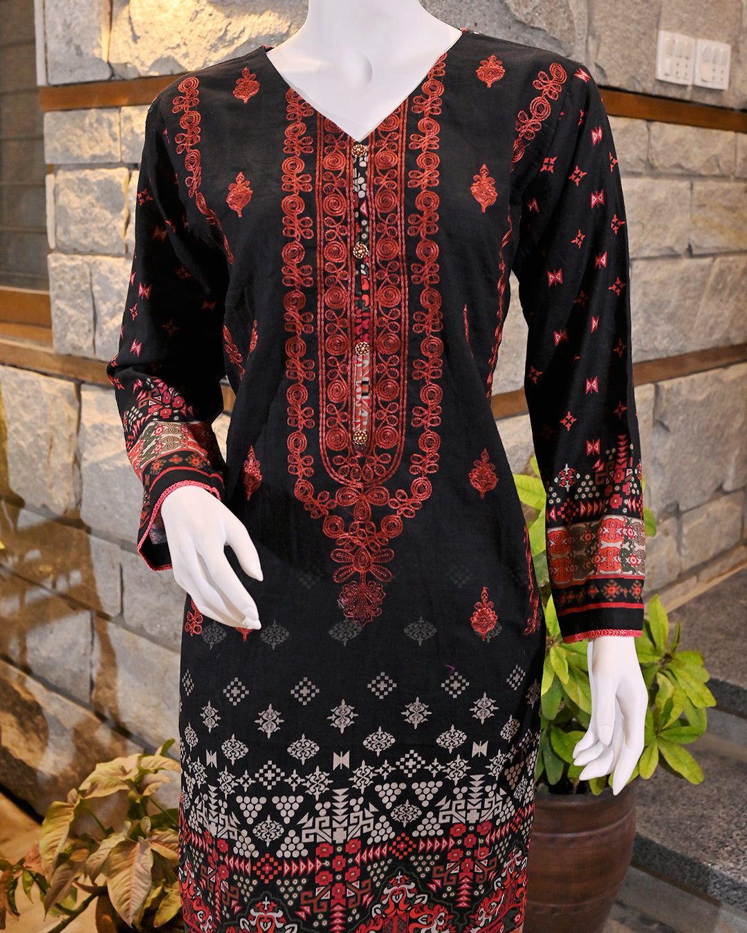 3-Piece Suit | Embroidered & digitally printed Khaddar | Readymade